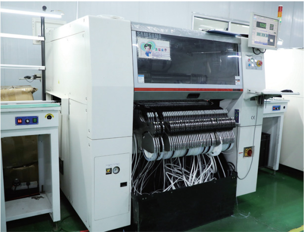 SMT Chip Mounter Machine